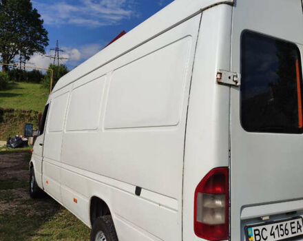 Білий Мерседес Sprinter, об'ємом двигуна 2.7 л та пробігом 540 тис. км за 9500 $, фото 3 на Automoto.ua