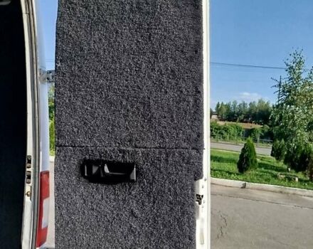 Белый Мерседес Sprinter, объемом двигателя 2.2 л и пробегом 390 тыс. км за 12000 $, фото 15 на Automoto.ua