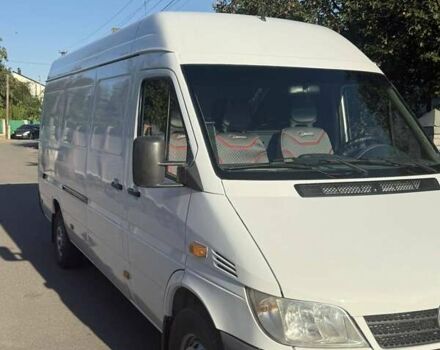 Белый Мерседес Sprinter, объемом двигателя 2.15 л и пробегом 534 тыс. км за 10900 $, фото 21 на Automoto.ua