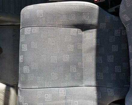 Белый Мерседес Sprinter, объемом двигателя 0 л и пробегом 375 тыс. км за 10000 $, фото 78 на Automoto.ua