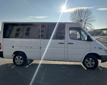 Белый Мерседес Sprinter, объемом двигателя 0 л и пробегом 600 тыс. км за 6500 $, фото 5 на Automoto.ua
