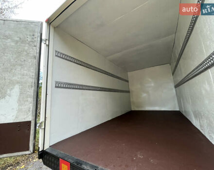 Белый Мерседес Sprinter, объемом двигателя 2.7 л и пробегом 430 тыс. км за 13500 $, фото 62 на Automoto.ua