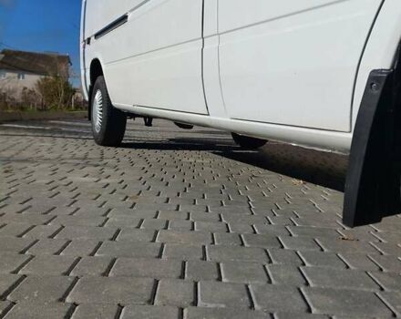 Белый Мерседес Sprinter, объемом двигателя 0 л и пробегом 375 тыс. км за 10000 $, фото 28 на Automoto.ua
