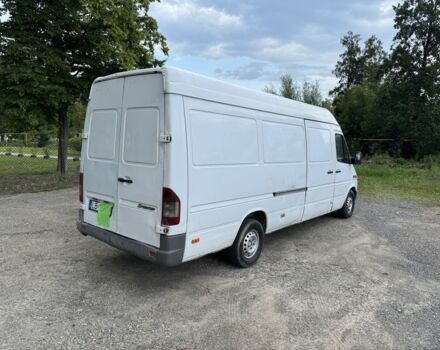 Белый Мерседес Sprinter, объемом двигателя 2.2 л и пробегом 410 тыс. км за 4200 $, фото 5 на Automoto.ua