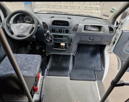 Білий Мерседес Sprinter, об'ємом двигуна 2.1 л та пробігом 230 тис. км за 10800 $, фото 6 на Automoto.ua