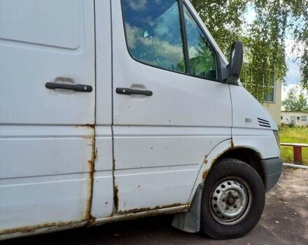 Белый Мерседес Sprinter, объемом двигателя 2.7 л и пробегом 694 тыс. км за 8700 $, фото 1 на Automoto.ua