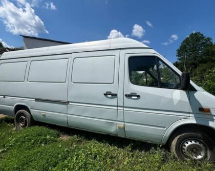 Белый Мерседес Sprinter, объемом двигателя 2.2 л и пробегом 15 тыс. км за 5500 $, фото 3 на Automoto.ua
