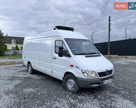Белый Мерседес Sprinter, объемом двигателя 0 л и пробегом 480 тыс. км за 13900 $, фото 1 на Automoto.ua