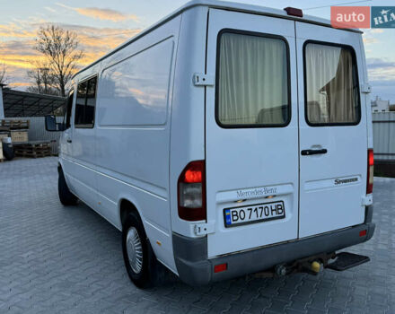Белый Мерседес Sprinter, объемом двигателя 2.2 л и пробегом 341 тыс. км за 6900 $, фото 5 на Automoto.ua
