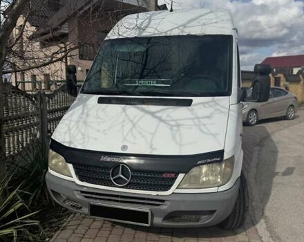 Белый Мерседес Sprinter, объемом двигателя 2.7 л и пробегом 503 тыс. км за 6799 $, фото 1 на Automoto.ua