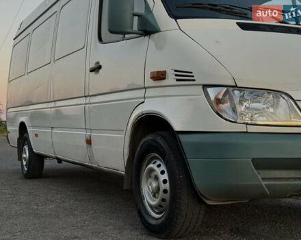 Білий Мерседес Sprinter, об'ємом двигуна 2.15 л та пробігом 550 тис. км за 7700 $, фото 3 на Automoto.ua