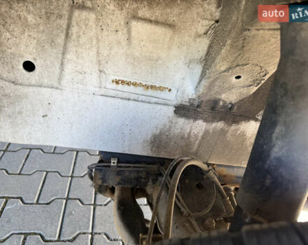 Белый Мерседес Sprinter, объемом двигателя 2.7 л и пробегом 450 тыс. км за 17000 $, фото 4 на Automoto.ua