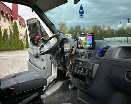 Белый Мерседес Sprinter, объемом двигателя 2.2 л и пробегом 370 тыс. км за 8300 $, фото 9 на Automoto.ua