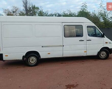 Белый Мерседес Sprinter, объемом двигателя 2.69 л и пробегом 630 тыс. км за 10000 $, фото 14 на Automoto.ua
