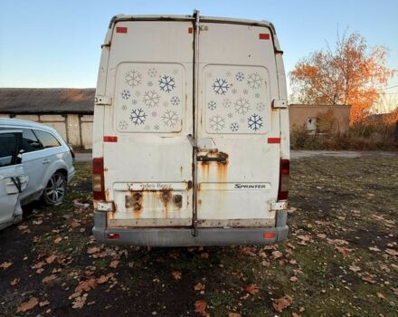 Білий Мерседес Sprinter, об'ємом двигуна 0 л та пробігом 308 тис. км за 1850 $, фото 2 на Automoto.ua
