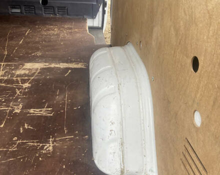 Білий Мерседес Sprinter, об'ємом двигуна 2.1 л та пробігом 180 тис. км за 15000 $, фото 2 на Automoto.ua