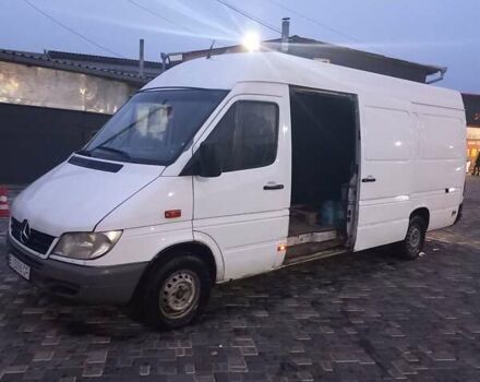 Белый Мерседес Sprinter, объемом двигателя 2.15 л и пробегом 412 тыс. км за 9500 $, фото 12 на Automoto.ua