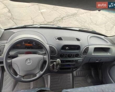 Белый Мерседес Sprinter, объемом двигателя 0 л и пробегом 298 тыс. км за 17500 $, фото 17 на Automoto.ua