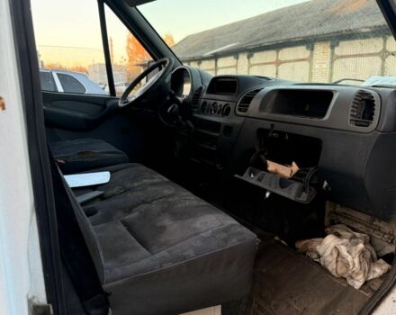 Белый Мерседес Sprinter, объемом двигателя 0 л и пробегом 308 тыс. км за 1999 $, фото 4 на Automoto.ua