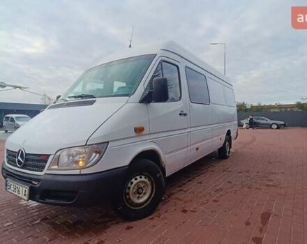 Белый Мерседес Sprinter, объемом двигателя 2.69 л и пробегом 630 тыс. км за 10000 $, фото 12 на Automoto.ua