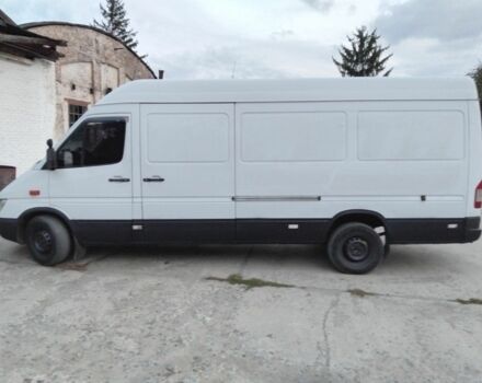 Белый Мерседес Sprinter, объемом двигателя 2.1 л и пробегом 400 тыс. км за 8000 $, фото 6 на Automoto.ua