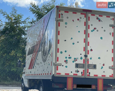 Белый Мерседес Sprinter, объемом двигателя 2.7 л и пробегом 430 тыс. км за 13500 $, фото 20 на Automoto.ua