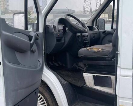 Білий Мерседес Sprinter, об'ємом двигуна 2.15 л та пробігом 370 тис. км за 6500 $, фото 9 на Automoto.ua