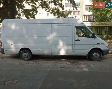 Белый Мерседес Sprinter, объемом двигателя 2.2 л и пробегом 3 тыс. км за 8700 $, фото 4 на Automoto.ua