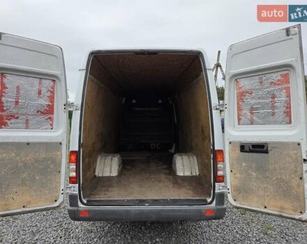 Белый Мерседес Sprinter, объемом двигателя 2.7 л и пробегом 350 тыс. км за 19800 $, фото 22 на Automoto.ua