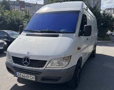 Белый Мерседес Sprinter, объемом двигателя 2.2 л и пробегом 832 тыс. км за 8200 $, фото 70 на Automoto.ua