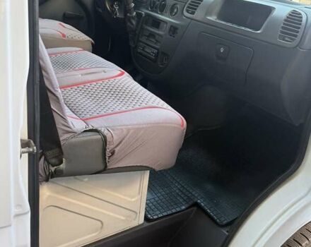 Белый Мерседес Sprinter, объемом двигателя 2.15 л и пробегом 534 тыс. км за 10900 $, фото 22 на Automoto.ua