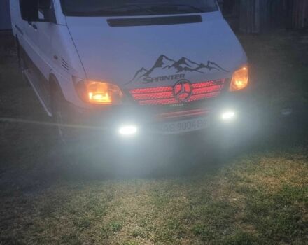 Білий Мерседес Sprinter, об'ємом двигуна 2.1 л та пробігом 600 тис. км за 8000 $, фото 2 на Automoto.ua