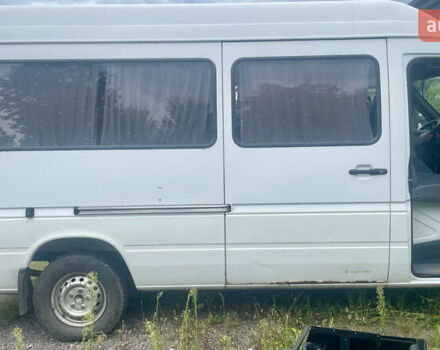 Білий Мерседес Sprinter, об'ємом двигуна 2.15 л та пробігом 449 тис. км за 9499 $, фото 7 на Automoto.ua