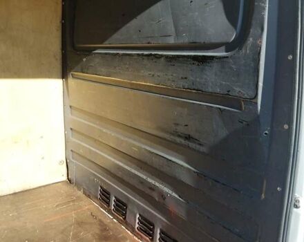 Белый Мерседес Sprinter, объемом двигателя 0 л и пробегом 375 тыс. км за 10000 $, фото 47 на Automoto.ua