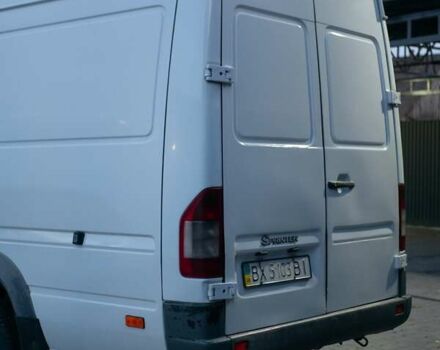 Белый Мерседес Sprinter, объемом двигателя 2.2 л и пробегом 490 тыс. км за 12500 $, фото 3 на Automoto.ua