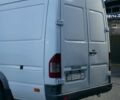 Белый Мерседес Sprinter, объемом двигателя 2.2 л и пробегом 490 тыс. км за 12500 $, фото 3 на Automoto.ua