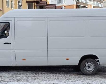Белый Мерседес Sprinter, объемом двигателя 2.7 л и пробегом 500 тыс. км за 10900 $, фото 12 на Automoto.ua