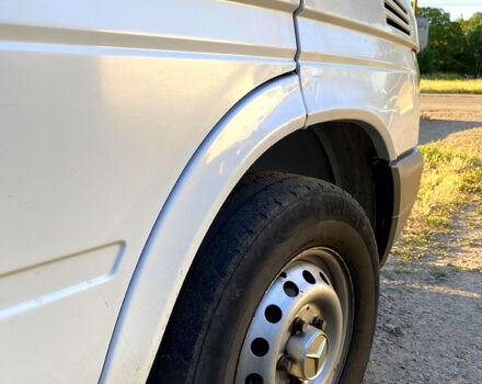 Белый Мерседес Sprinter, объемом двигателя 2.2 л и пробегом 570 тыс. км за 7200 $, фото 8 на Automoto.ua