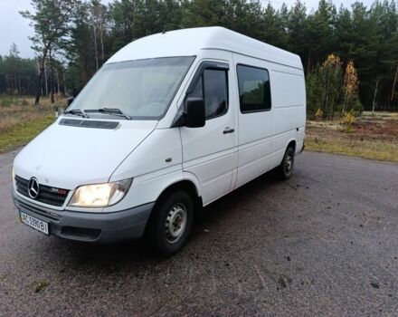Білий Мерседес Sprinter, об'ємом двигуна 2.2 л та пробігом 330 тис. км за 7150 $, фото 1 на Automoto.ua
