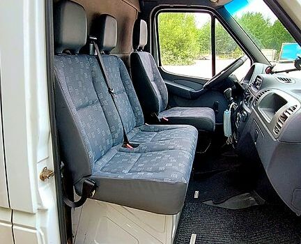 Білий Мерседес Sprinter, об'ємом двигуна 2.1 л та пробігом 370 тис. км за 8200 $, фото 10 на Automoto.ua