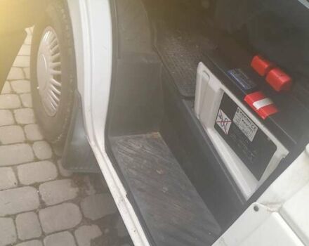 Белый Мерседес Sprinter, объемом двигателя 2.7 л и пробегом 510 тыс. км за 12500 $, фото 14 на Automoto.ua