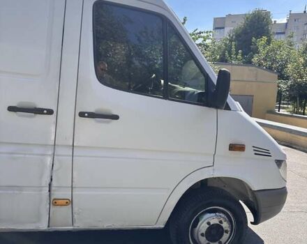 Белый Мерседес Sprinter, объемом двигателя 2.2 л и пробегом 832 тыс. км за 8200 $, фото 14 на Automoto.ua