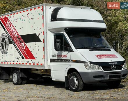 Белый Мерседес Sprinter, объемом двигателя 2.7 л и пробегом 430 тыс. км за 13500 $, фото 5 на Automoto.ua