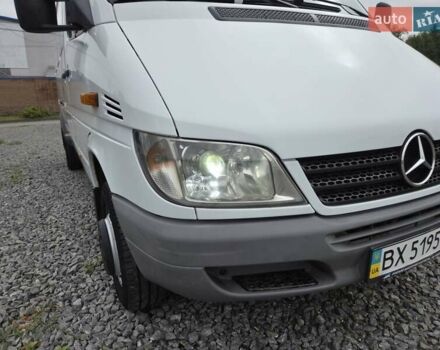 Белый Мерседес Sprinter, объемом двигателя 2.7 л и пробегом 350 тыс. км за 19800 $, фото 13 на Automoto.ua