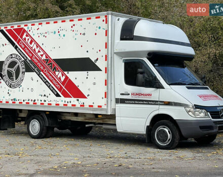 Белый Мерседес Sprinter, объемом двигателя 2.7 л и пробегом 430 тыс. км за 13500 $, фото 3 на Automoto.ua