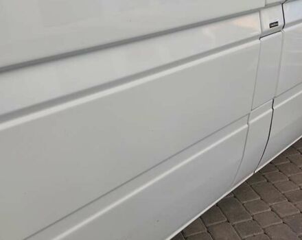 Белый Мерседес Sprinter, объемом двигателя 0 л и пробегом 375 тыс. км за 10000 $, фото 6 на Automoto.ua