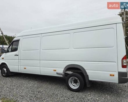 Белый Мерседес Sprinter, объемом двигателя 2.7 л и пробегом 350 тыс. км за 19800 $, фото 20 на Automoto.ua
