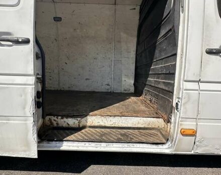 Белый Мерседес Sprinter, объемом двигателя 2.2 л и пробегом 832 тыс. км за 8200 $, фото 114 на Automoto.ua