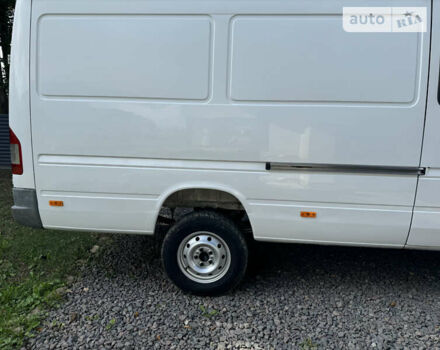 Білий Мерседес Sprinter, об'ємом двигуна 2.2 л та пробігом 350 тис. км за 19000 $, фото 3 на Automoto.ua