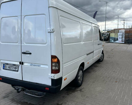 Белый Мерседес Sprinter, объемом двигателя 2.15 л и пробегом 700 тыс. км за 8500 $, фото 3 на Automoto.ua